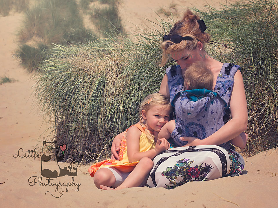 babywearing family