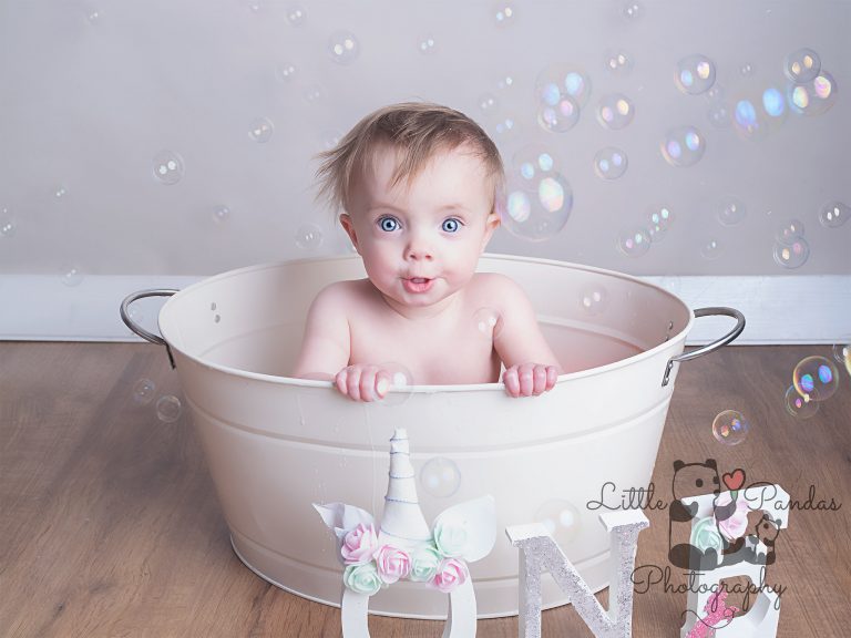 Little girl surprised expression