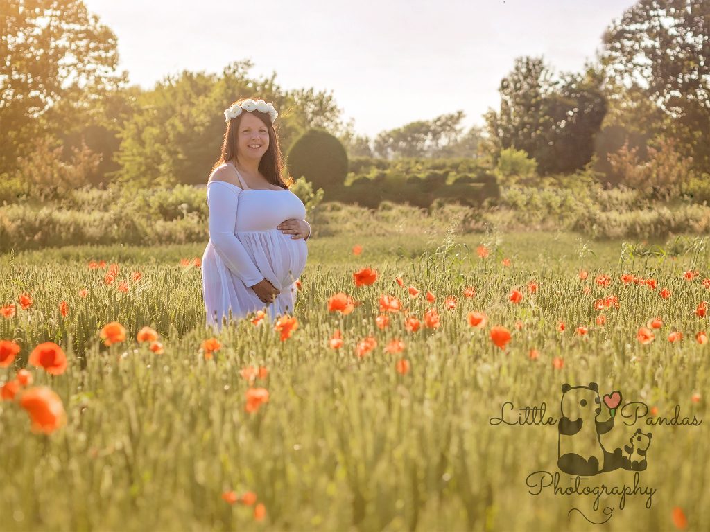 bump photography in poppy field